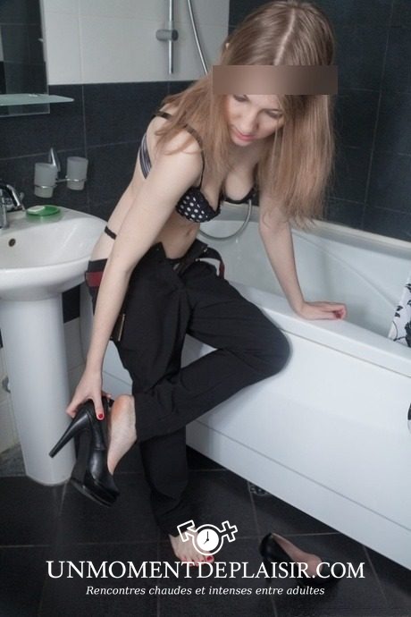 Rencontre adulte Ă Charensat
